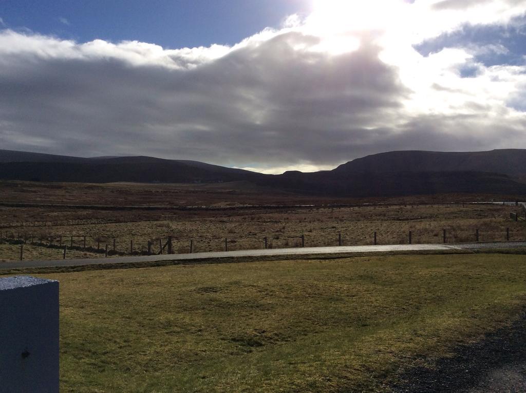 Вилла Buaile Nan Carn Kilmuir  Экстерьер фото